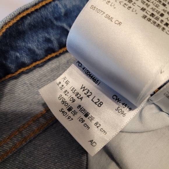 NWT Levi's Wedgie straight leg jeans sz 32 - Picture 15 of 16